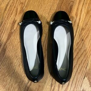 Jones New York Black Ballet Flats